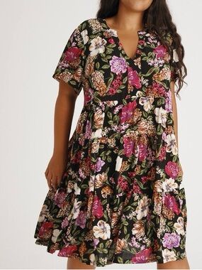 Maeve Anthropologie Harper Tiered Vneck Dress Size Small Petite Floral Romantic